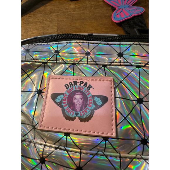 Rare Dan-Pak Holographic Flask Fanny Pack - Festival Ready! Belt Bag Butterfly - Picture 3 of 5